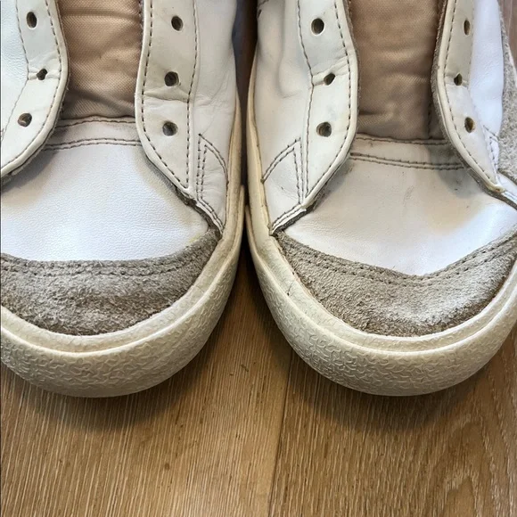 Nike Vintage High-Tops in White and Black Size 11 Used Condition - Picture 3 of 12